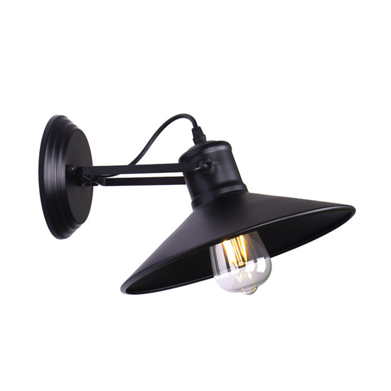 Metallic Saucer Sconce Wall Lighting Antique Style 1 Bulb Corridor Wall Sconce Lamp in Black/Rust Clearhalo 'Art deco wall lights' 'Cast Iron' 'Glass' 'Industrial wall lights' 'Industrial' 'Middle century wall lights' 'Modern' 'Rustic wall lights' 'Tiffany' 'Traditional wall lights' 'Wall Lamps & Sconces' 'Wall Lights' Lighting' 158861