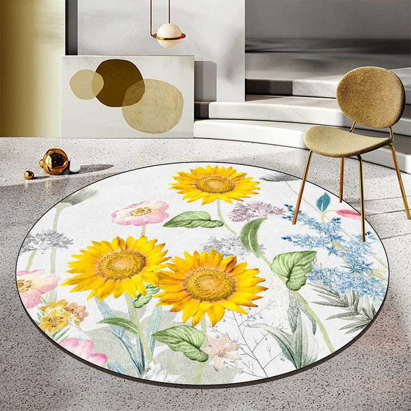 Classic Floral Pattern Rug White and Yellow French Country Rug Polyester Washable Anti-Slip Backing Carpet for Living Room White Clearhalo 'Area Rug' 'French Country' 'Rugs' Rug' 1596560
