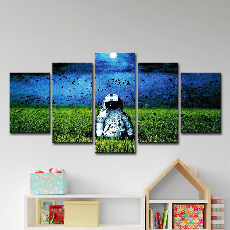 Sci-Fi Spaceman Canvas Art Green and Blue Moon Night Scenery Wall Decor, Multi-Piece Clearhalo 'Art Gallery' 'Canvas Art' 'Contemporary Art Gallery' 'Modern' Arts' 1598746