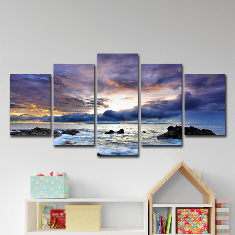 Nightfall Cloudy Ocean Scenery Art Print Modern Multi-Piece Canvas Wall Decor in Blue Clearhalo 'Art Gallery' 'Canvas Art' 'Contemporary Art Gallery' 'Modern' Arts' 1599055