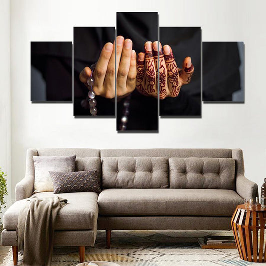 Contemporary Hands Canvas Art Black Religion Wall Decoration for Living Room, Multi-Piece Black Clearhalo 'Art Gallery' 'Canvas Art' 'Contemporary Art Gallery' 'Modern' Arts' 1599521