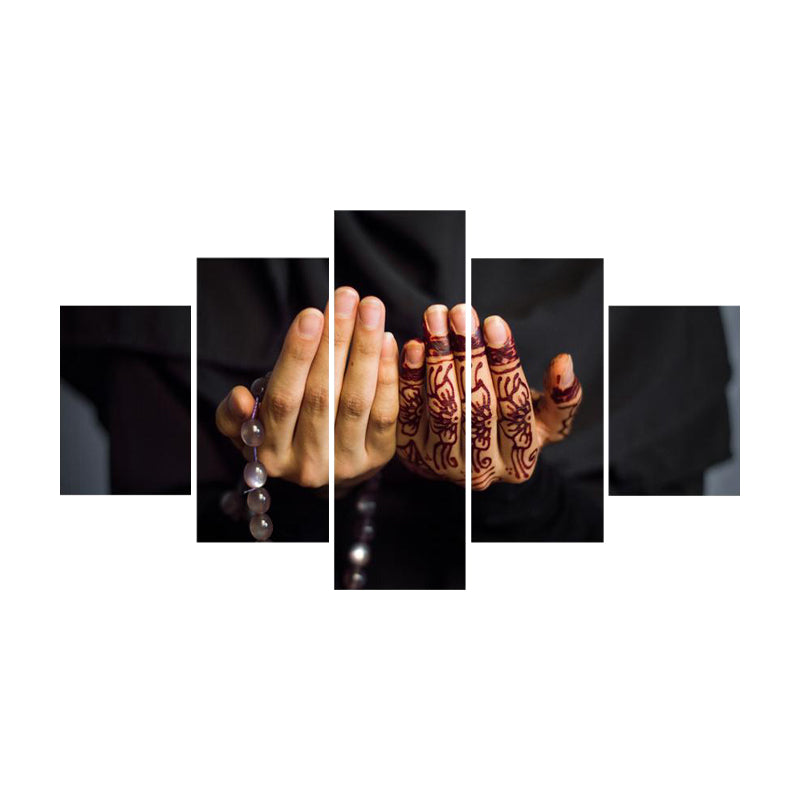 Contemporary Hands Canvas Art Black Religion Wall Decoration for Living Room, Multi-Piece Clearhalo 'Art Gallery' 'Canvas Art' 'Contemporary Art Gallery' 'Modern' Arts' 1599524