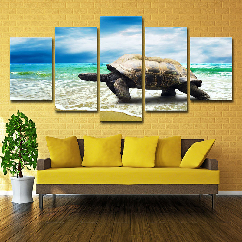 Contemporary Turtle Art Print Blue and Grey Beach Scenery Wall Decoration for Home Blue Clearhalo 'Art Gallery' 'Canvas Art' 'Contemporary Art Gallery' 'Modern' Arts' 1599910