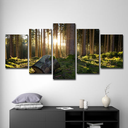 Sunrise in Forest Canvas Art Dark Green Contemporary Wall Decoration for Bedroom Dark Green Clearhalo 'Art Gallery' 'Canvas Art' 'Contemporary Art Gallery' 'Modern' Arts' 1599917