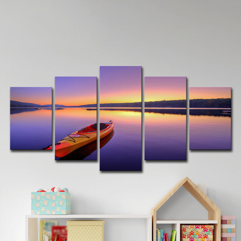 Canvas Multi-Piece Art Print Contemporary Boat on Lake at Dusk Scenery Wall Decor in Purple Purple Clearhalo 'Art Gallery' 'Canvas Art' 'Contemporary Art Gallery' 'Modern' Arts' 1600326
