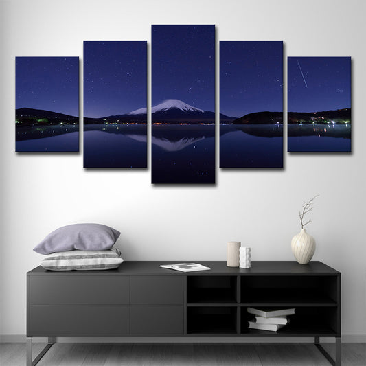 Mount Fuji Night View Art Print Blue-Black Contemporary Wall Decor for Living Room Blue Clearhalo 'Art Gallery' 'Canvas Art' 'Contemporary Art Gallery' 'Modern' Arts' 1600340