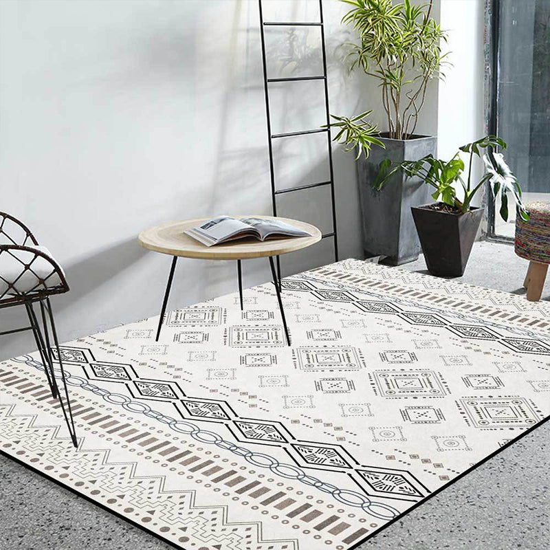 Classic Geometric Pattern Rug White Vintage Rug Polyester Washable Anti-Slip Backing Area Rug for Bedroom White Clearhalo 'Area Rug' 'Rugs' 'Southwestern' Rug' 1610806