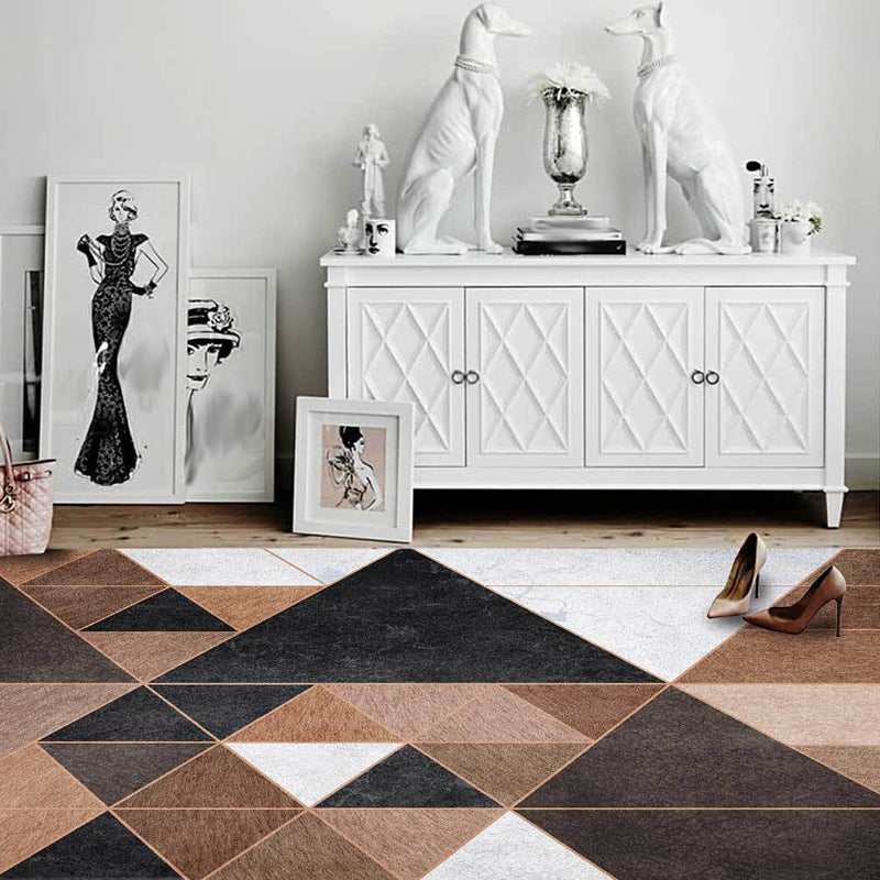 Nordic Geometric Pattern Rug Brown and White Polyester Rug Machine Washable Non-Slip Area Rug for Bedroom Clearhalo 'Area Rug' 'Modern' 'Rugs' Rug' 1612437