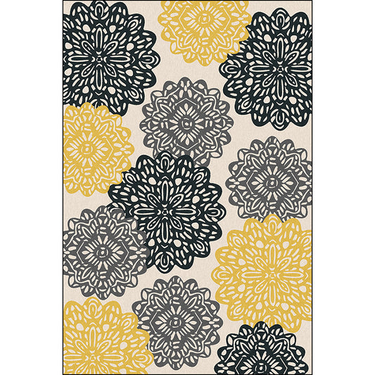 Vintage Floral Pattern Rug White and Yellow Polyester Rug Machine Washable Non-Slip Area Rug for Bedroom Clearhalo 'Area Rug' 'Rugs' 'Vintage' Rug' 1613276