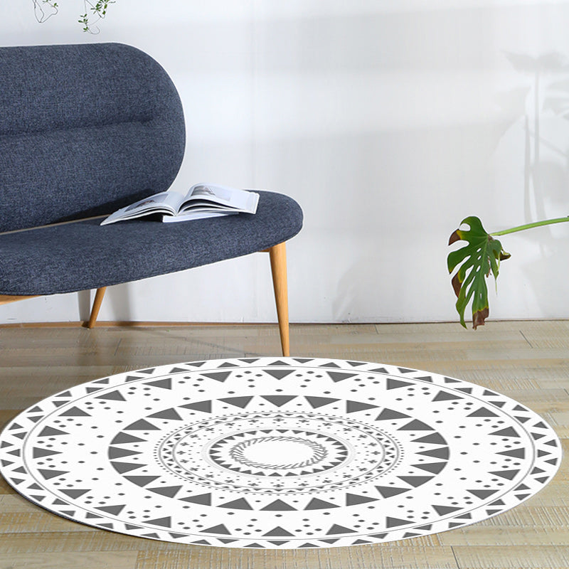 Americana Concentric Circles Pattern Rug White Polyester Rug Machine Washable Non-Slip Area Rug for Bedroom Clearhalo 'Area Rug' 'Rugs' 'Southwestern' Rug' 1613695