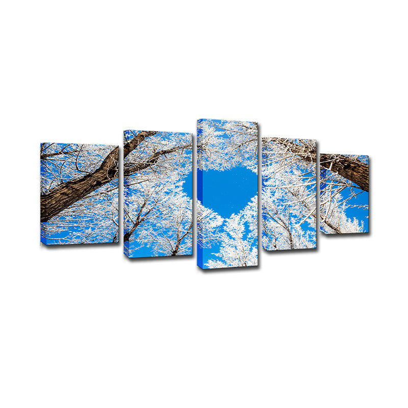 Nordic Winterscape Wall Art Decor Blue Heart Shaped Tree Branch Canvas Print for Bedroom Clearhalo 'Arts' 'Canvas Art' 1614127