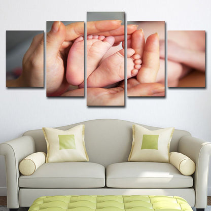 Modern Wall Art Print Nude Hand Holding Feet of the Newborn Wall Decor for Nursery Nude Clearhalo 'Art Gallery' 'Canvas Art' 'Contemporary Art Gallery' 'Modern' Arts' 1614448