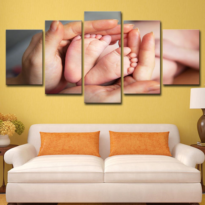 Modern Wall Art Print Nude Hand Holding Feet of the Newborn Wall Decor for Nursery Clearhalo 'Art Gallery' 'Canvas Art' 'Contemporary Art Gallery' 'Modern' Arts' 1614450