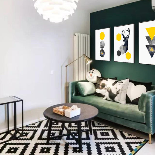 Illustratie eenvoud muurkunst ingesteld met elanden en geometrisch patroon in zwart-geel