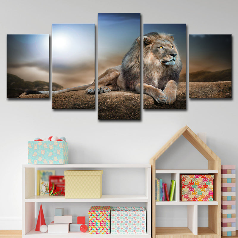 Wild Beast Lion Wall Art Print Contemporary Multi-Piece Canvas in Brown and Blue Brown Clearhalo 'Art Gallery' 'Canvas Art' 'Contemporary Art Gallery' 'Modern' Arts' 1615098