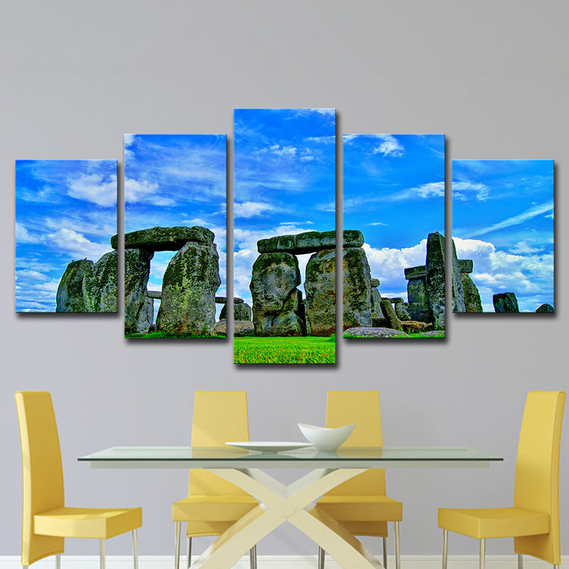 Global Inspired Landmark Canvas Blue Stonehenge Landscape Wall Art for Bedroom Clearhalo 'Arts' 'Canvas Art' 1615565