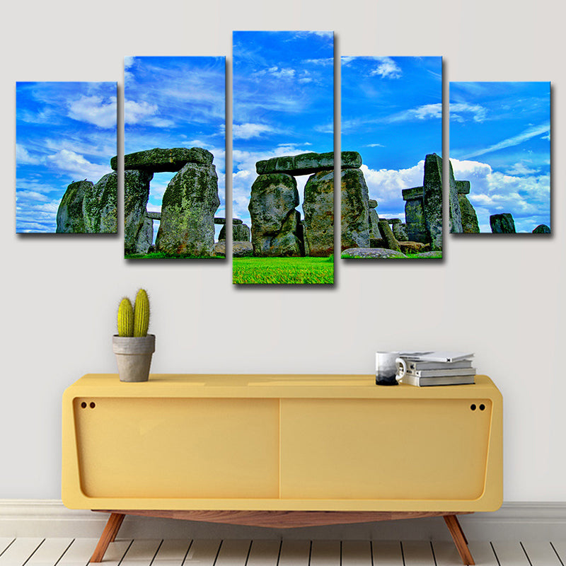 Global Inspired Landmark Canvas Blue Stonehenge Landscape Wall Art for Bedroom Clearhalo 'Arts' 'Canvas Art' 1615566