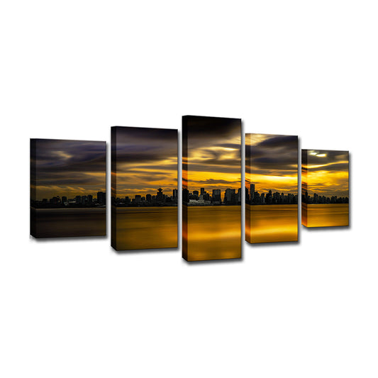 Downtown Vancouver Sunset Glow Art Print Yellow Global Inspired Wall Decor for Dining Room Clearhalo 'Art Gallery' 'Canvas Art' 'Contemporary Art Gallery' 'Modern' Arts' 1615595