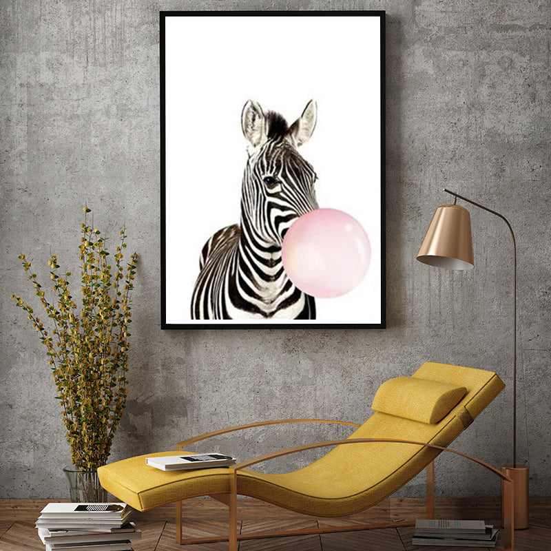 Illustration Childrens Art Wall Decor with Animal Chewing Bubble Gum Pattern in Soft Color Clearhalo 'Art Gallery' 'Canvas Art' 'Kids' Arts' 1615760