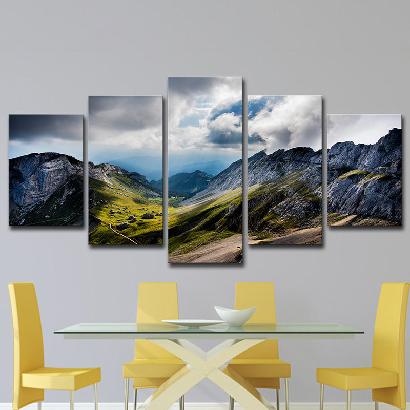Photo Print Modern Wall Art with Pilatus Mountain and Cloudy Sky Landscape in Grey Clearhalo 'Art Gallery' 'Canvas Art' 'Contemporary Art Gallery' 'Modern' Arts' 1615784