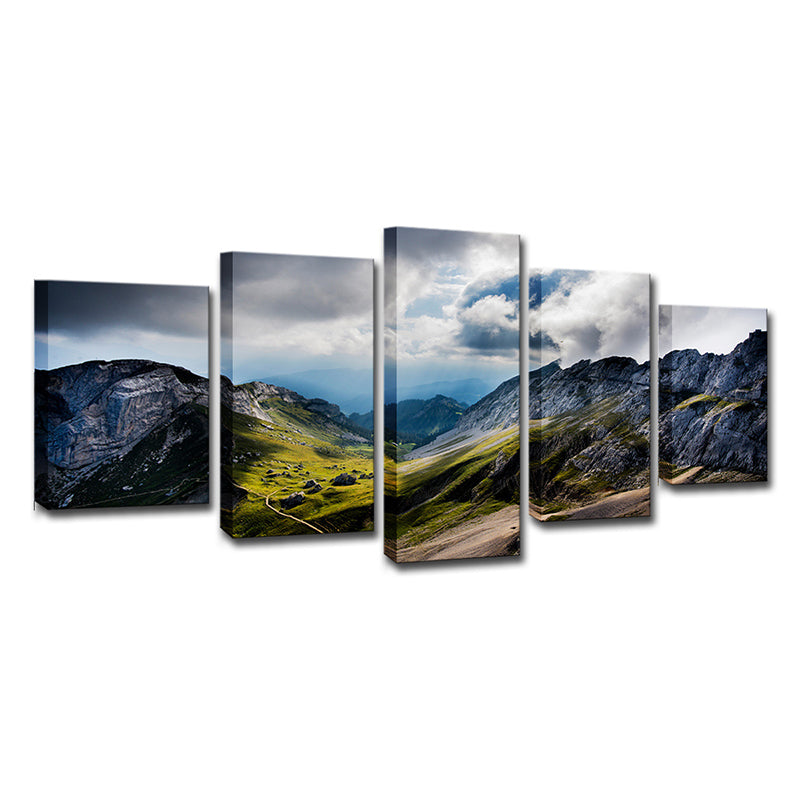 Photo Print Modern Wall Art with Pilatus Mountain and Cloudy Sky Landscape in Grey Clearhalo 'Art Gallery' 'Canvas Art' 'Contemporary Art Gallery' 'Modern' Arts' 1615786