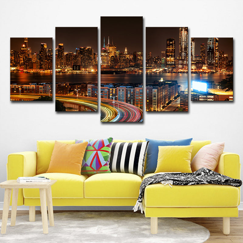 Urban Wall Decor Brown New York City Night Scenery Canvas Wall Art for Living Room Clearhalo 'Art Gallery' 'Canvas Art' 'Contemporary Art Gallery' 'Modern' Arts' 1616735