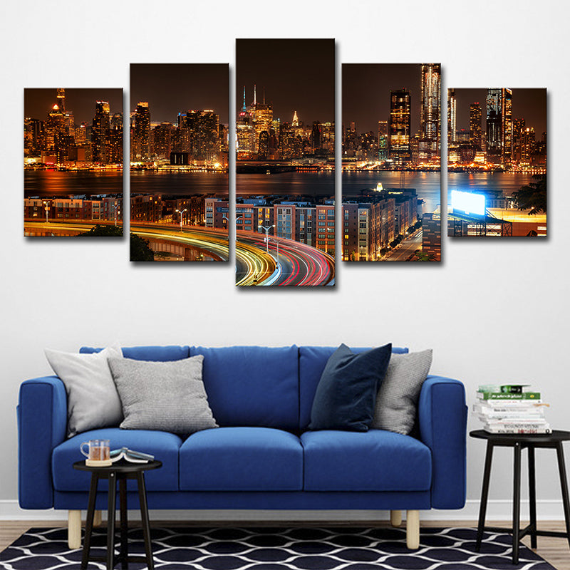 Urban Wall Decor Brown New York City Night Scenery Canvas Wall Art for Living Room Clearhalo 'Art Gallery' 'Canvas Art' 'Contemporary Art Gallery' 'Modern' Arts' 1616736