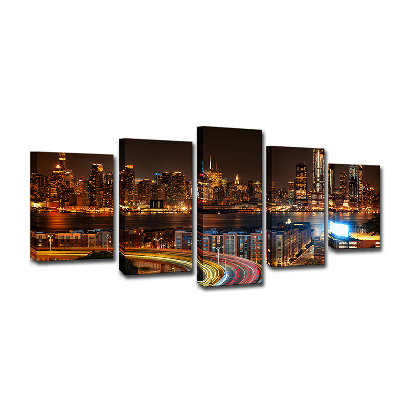Urban Wall Decor Brown New York City Night Scenery Canvas Wall Art for Living Room Clearhalo 'Art Gallery' 'Canvas Art' 'Contemporary Art Gallery' 'Modern' Arts' 1616737