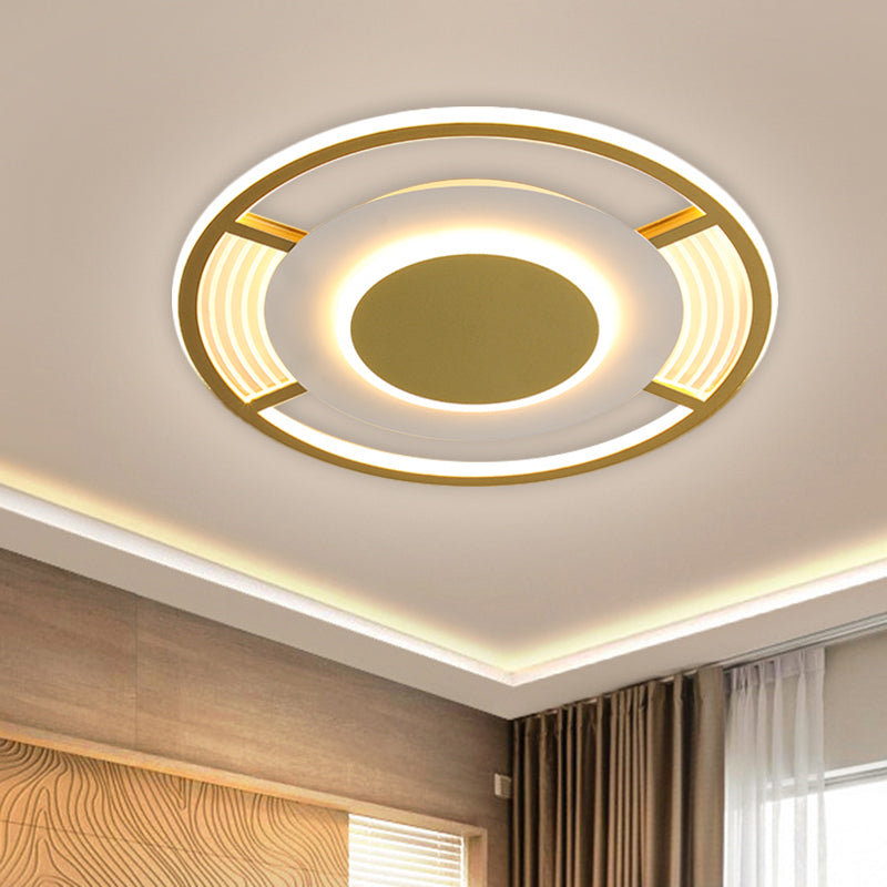 Acrylic Round Close to Ceiling Lamp Contemporary LED Black/Gold Flush Mount in Warm/White/3 Color Light Gold Clearhalo 'Ceiling Lights' 'Close To Ceiling Lights' 'Close to ceiling' 'Flush mount' Lighting' 1623596