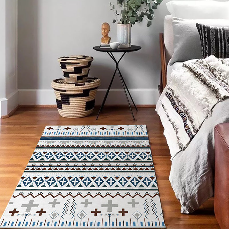 Tribal Southwestern Rug in White Geometry Cross Pattern Rug Polyester Pet Friendly Carpet for Home Decoration Clearhalo 'Area Rug' 'Rugs' 'Southwestern' Rug' 1624975