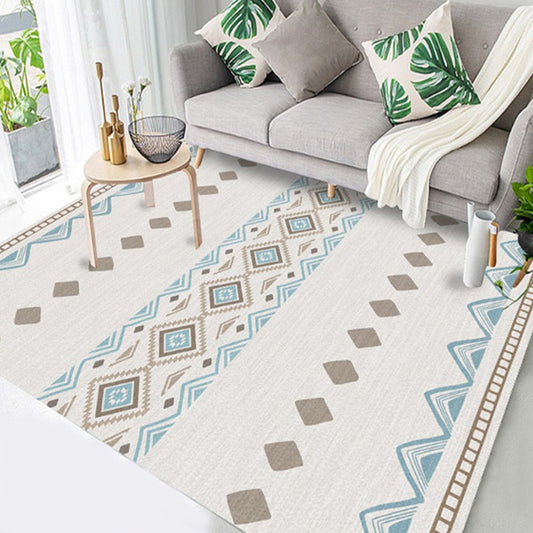 Americana Tribal Geometric Pattern Rug Black and Grey Polyester Rug Machine Washable Non-Slip Area Rug for Bedroom Light Gray Clearhalo 'Area Rug' 'Rugs' 'Southwestern' Rug' 1625101