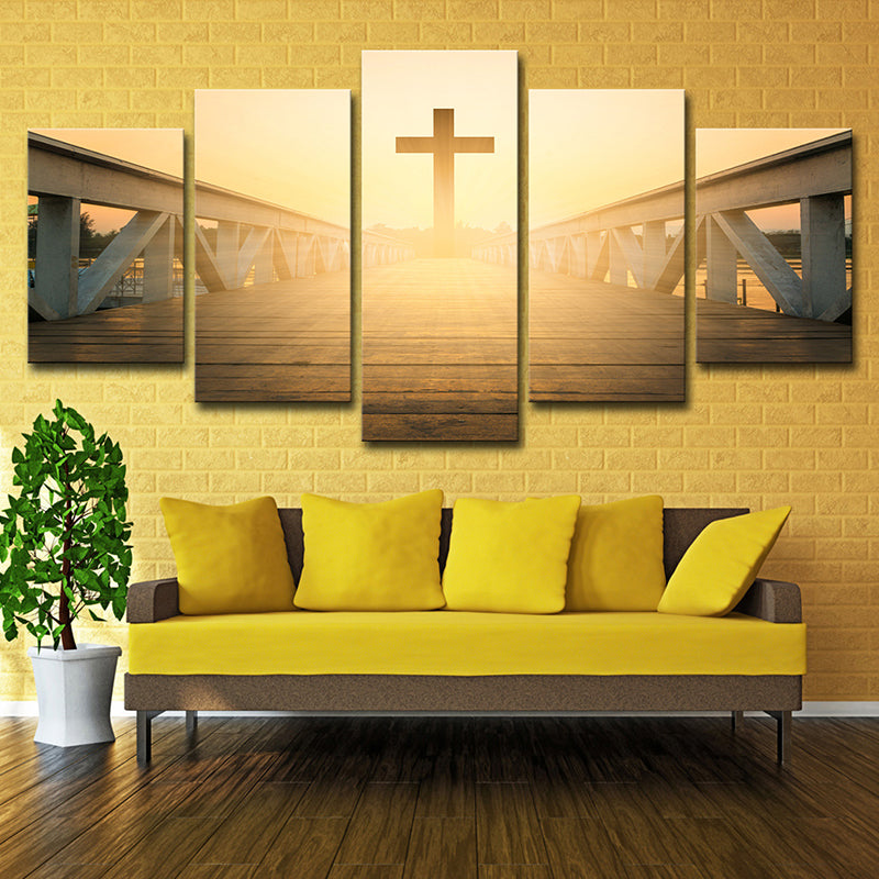 Religious Wall Art Modern Enchanting Bridge to the Cross at Sunset Canvas in Yellow Clearhalo 'Art Gallery' 'Canvas Art' 'Contemporary Art Gallery' 'Modern' Arts' 1625166