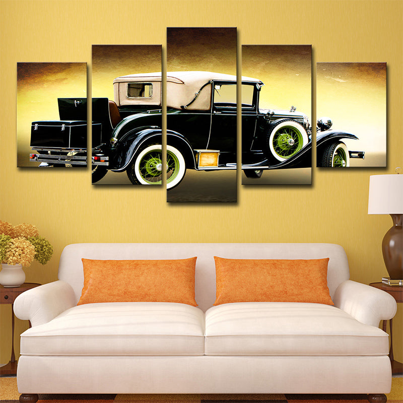Nostalgic Classic Car Print Canvas Art Boys Room Road Vehicle Wall Decor in Black Clearhalo 'Art Gallery' 'Canvas Art' 'Contemporary Art Gallery' 'Modern' Arts' 1625467