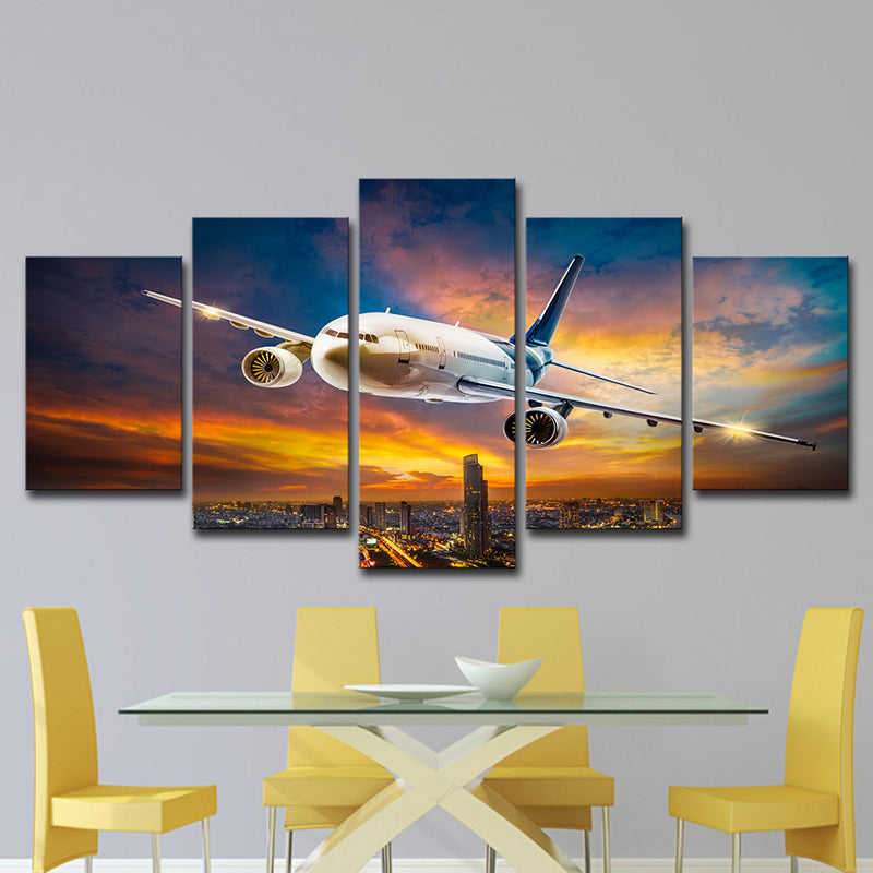 Sunset Glow Cityscape Wall Decor Bedroom Airplane Print Canvas Art in White, Multi-Piece Clearhalo 'Art Gallery' 'Canvas Art' 'Contemporary Art Gallery' 'Modern' Arts' 1625564