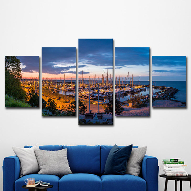 Coastal Yacht Nightfall Scene Art Print Blue Tropical Wall Decor for Living Room Clearhalo 'Art Gallery' 'Canvas Art' 'Coastal Art Gallery' 'Nautical' Arts' 1625655