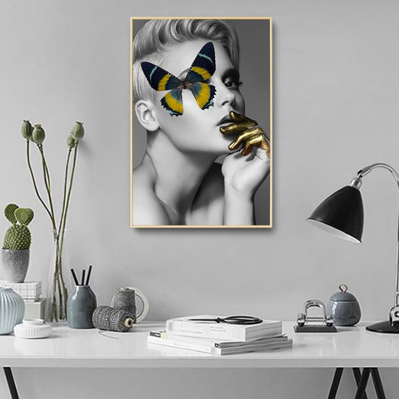 Donna glam wall art grigio-giallo con farfalla su tela per gli occhi per la camera da letto delle ragazze