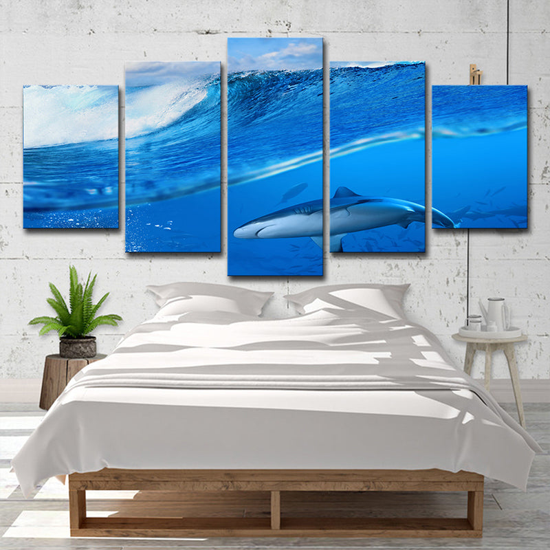 Modern Underwater World Art Print Blue Flocks of Shark Wrapped Canvas for Bedroom Clearhalo 'Art Gallery' 'Canvas Art' 'Contemporary Art Gallery' 'Modern' Arts' 1626492