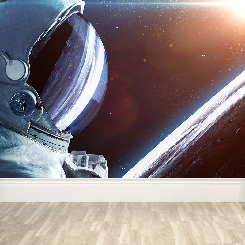 Stain Resistant Astronaut Wall Mural Non-Woven Texture Sci-Fi Wall Art for Kitchen Clearhalo 'Wall Decor' 'Wall Mural' 1627390