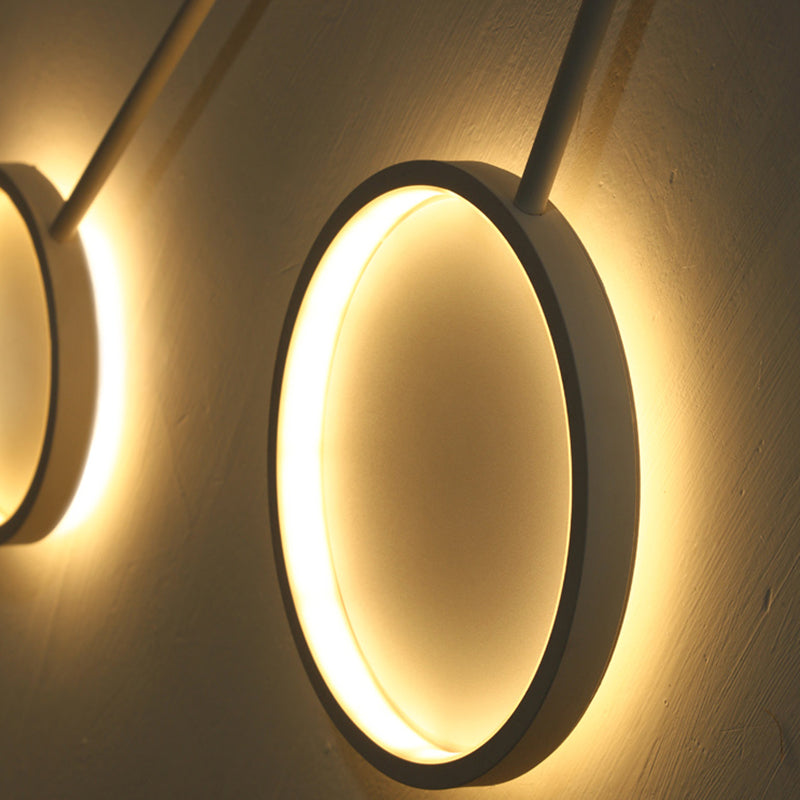 Spoke-Like Acrylic Ceiling Flush Light Simplicity LED Black/White Flushmount in Warm/White Light Clearhalo 'Ceiling Lights' 'Close To Ceiling Lights' 'Close to ceiling' 'Flush mount' Lighting' 163068