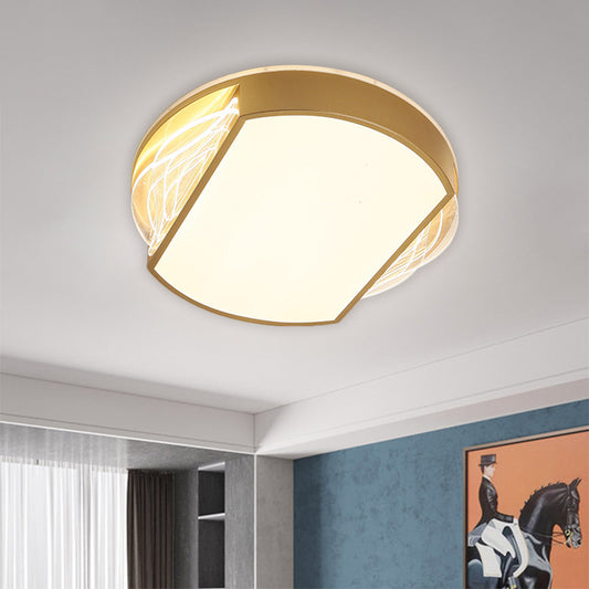 Iron Geometric Ceiling Lamp Contemporary LED Gold Flush Mount Fixture in Warm/White Light, 18"/21.5" Wide Clearhalo 'Ceiling Lights' 'Close To Ceiling Lights' 'Close to ceiling' 'Flush mount' Lighting' 1637159