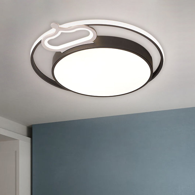 Black/White Slim Drum Ceiling Lamp Nordic Style LED Metal Flush Mount Fixture in Warm/White Light, 16.5"/20.5" Width Clearhalo 'Ceiling Lights' 'Close To Ceiling Lights' 'Close to ceiling' 'Flush mount' Lighting' 1637169