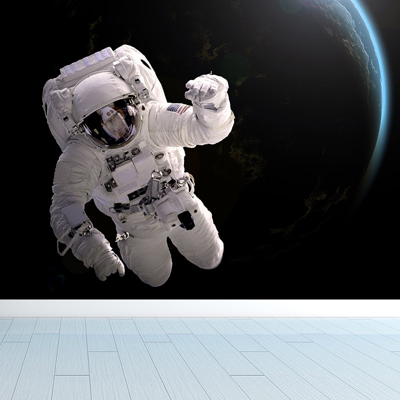 Floating Astronaut Mural Decal Sci-Fi Non-Woven Materials Wall Covering in Black Black Design 2 Clearhalo 'Wall Decor' 'Wall Mural' 1637533