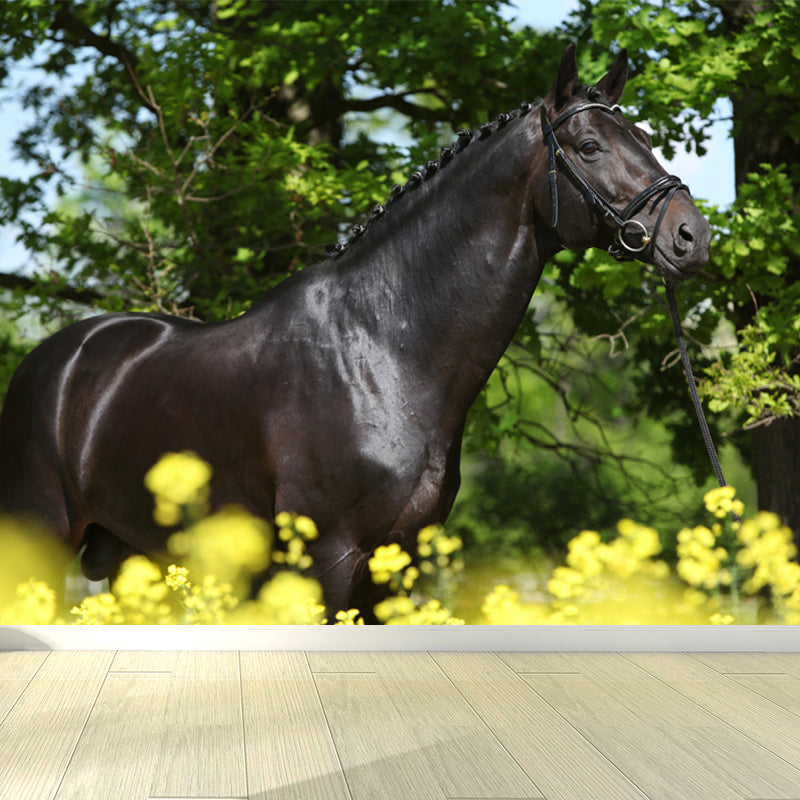 Contemporary Asian Horse Mural Wallpaper Light Color Nature Animals Wall Covering Green Clearhalo 'Wall Decor' 'Wall Mural' 1637753