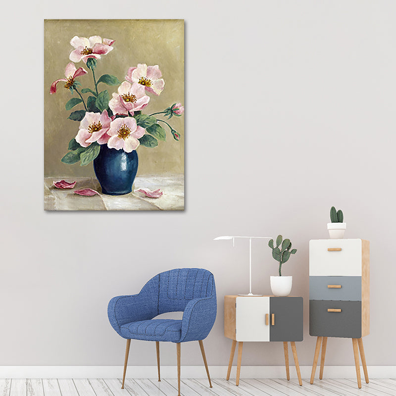 Flower and Vase Painting Canvas Modernism Textured Wall Art in Light Color Clearhalo 'Art Gallery' 'Canvas Art' 'Contemporary Art Gallery' 'Modern' Arts' 1639694