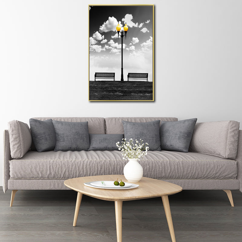 Nostalgic Street Lamp Wall Art Decor for Hallway Still Life Canvas Print in Black-White White Clearhalo 'Art Gallery' 'Canvas Art' 'Contemporary Art Gallery' 'Modern' Arts' 1640255