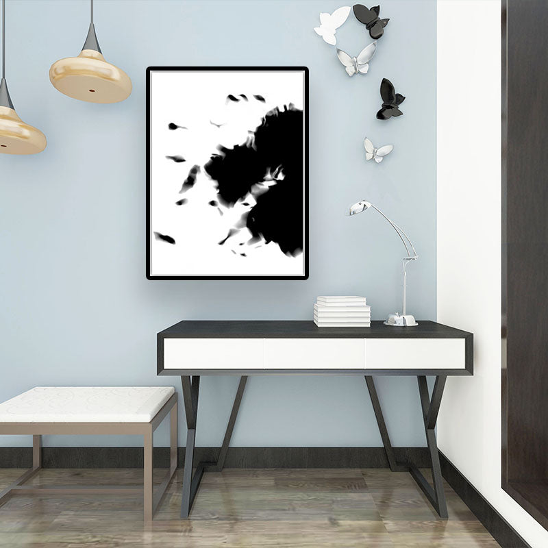 Black and White Minimalism Canvas Art Spray-Paint Wall Decoration for House Interior Black Design 3 Clearhalo 'Art Gallery' 'Canvas Art' 'Contemporary Art Gallery' 'Contemporary Art' 'Minimalism' 'Minimalist Art Gallery' 'Scandinavian' Arts' 1640780