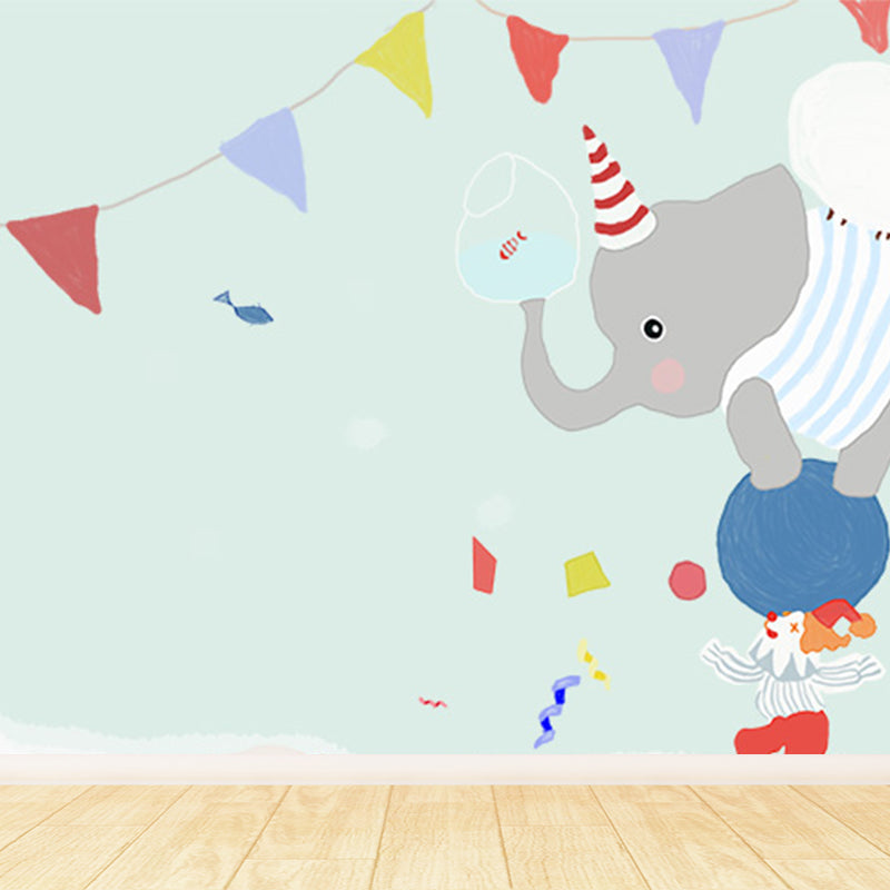 Interesting Cartoon Animals Mural Decal for Kids Bedroom, Soft Color, Custom Size Available Clearhalo 'Wall Decor' 'Wall Mural' 1648049