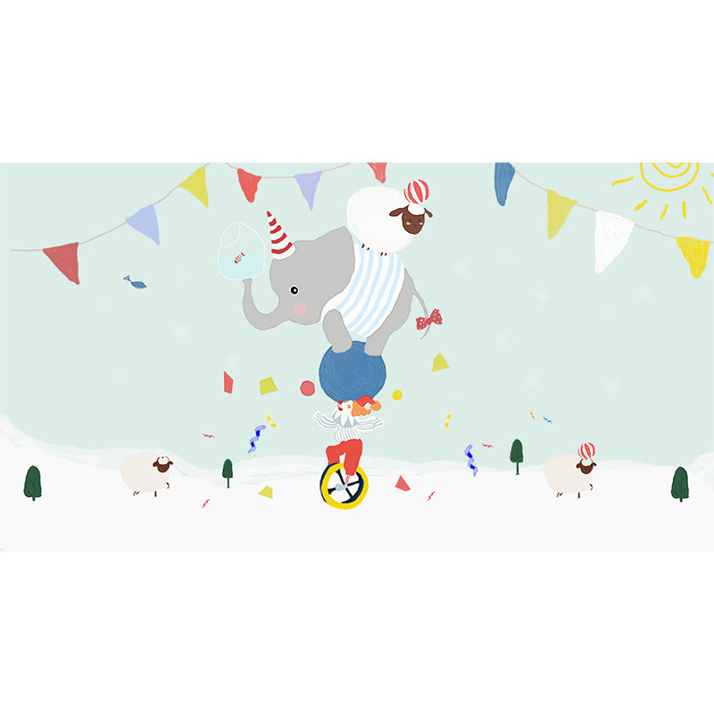 Interesting Cartoon Animals Mural Decal for Kids Bedroom, Soft Color, Custom Size Available Clearhalo 'Wall Decor' 'Wall Mural' 1648051