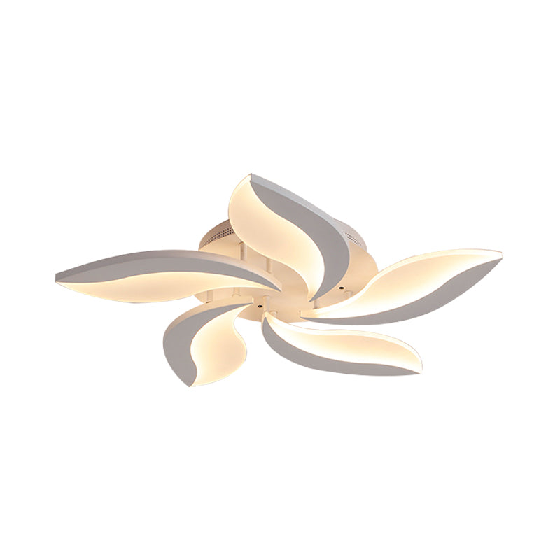 Acrylic Flower Flush Mount Light Contemporary LED 3/5/9 Lights Ceiling Lighting Fixture in Warm/White/Natural Light Clearhalo 'Ceiling Lights' 'Close To Ceiling Lights' 'Close to ceiling' 'Semi-flushmount' Lighting' 164893