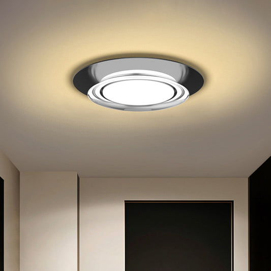 Black/Gold Round Flush Light Fixture Simple Metal LED Ceiling Flush Mount for Parlor in Warm/White Light Clearhalo 'Ceiling Lights' 'Close To Ceiling Lights' 'Close to ceiling' 'Flush mount' Lighting' 1649493